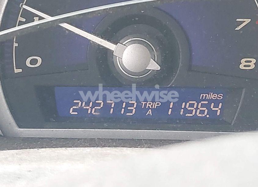 Photo 7 of 2011 Honda Civic LX (VIN 2HGFA1F57BH506098)