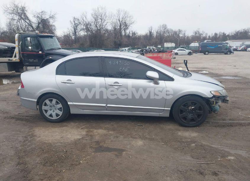 Photo 14 of 2011 Honda Civic LX (VIN 2HGFA1F57BH532989)