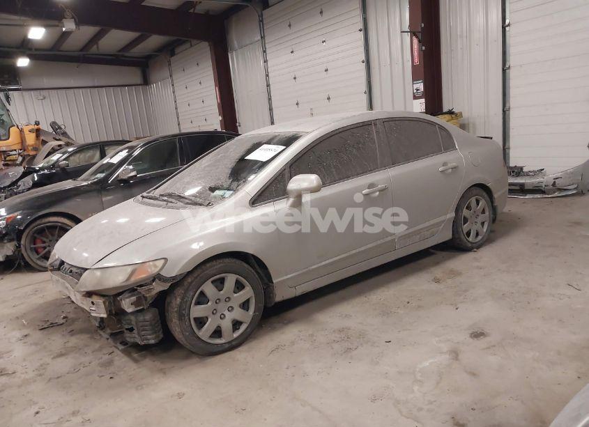 Photo 2 of 2011 Honda Civic LX (VIN 2HGFA1F57BH536184)