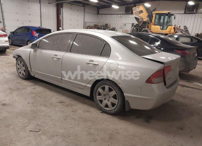 Photo 3 of 2011 Honda Civic LX (VIN 2HGFA1F57BH536184)