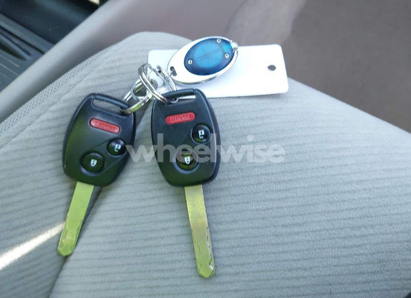 Photo 11 of 2011 Honda Civic LX (VIN 2HGFA1F57BH540882)