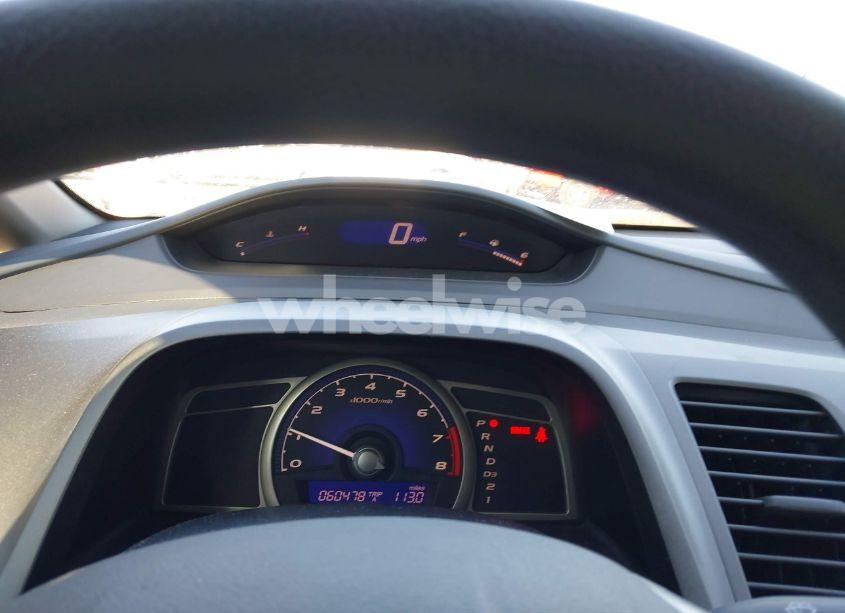 Photo 7 of 2011 Honda Civic LX (VIN 2HGFA1F57BH540882)