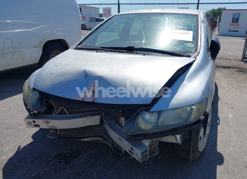 Photo 6 of 2010 Honda Civic LX (VIN 2HGFA1F58AH301999)