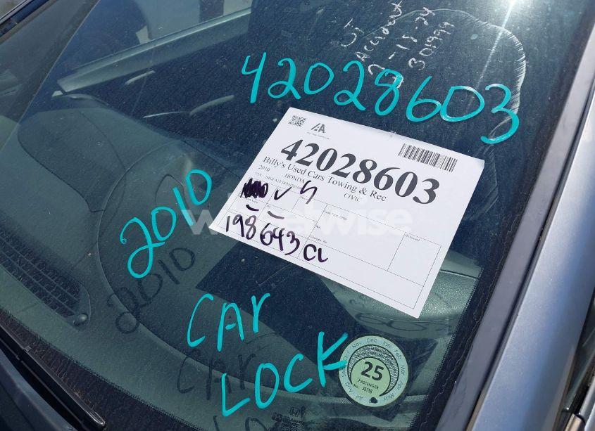 Photo 8 of 2010 Honda Civic LX (VIN 2HGFA1F58AH301999)