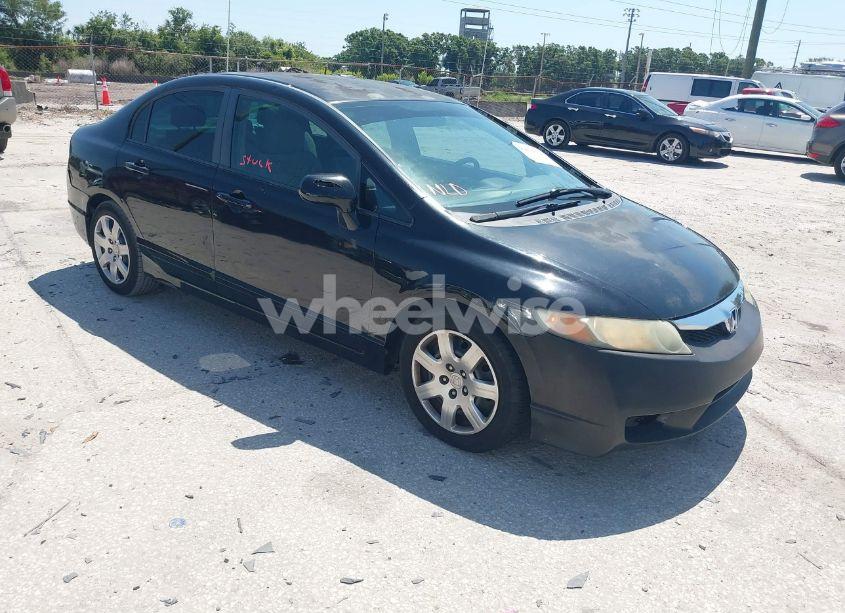 2010 Honda Civic LX (VIN 2HGFA1F58AH302067) main photo