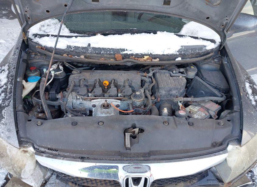 Photo 10 of 2010 Honda Civic LX (VIN 2HGFA1F58AH302568)