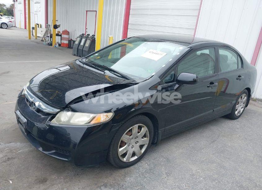 Photo 2 of 2010 Honda Civic LX (VIN 2HGFA1F58AH321072)