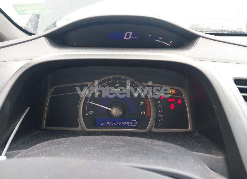 Photo 7 of 2010 Honda Civic LX (VIN 2HGFA1F58AH321072)