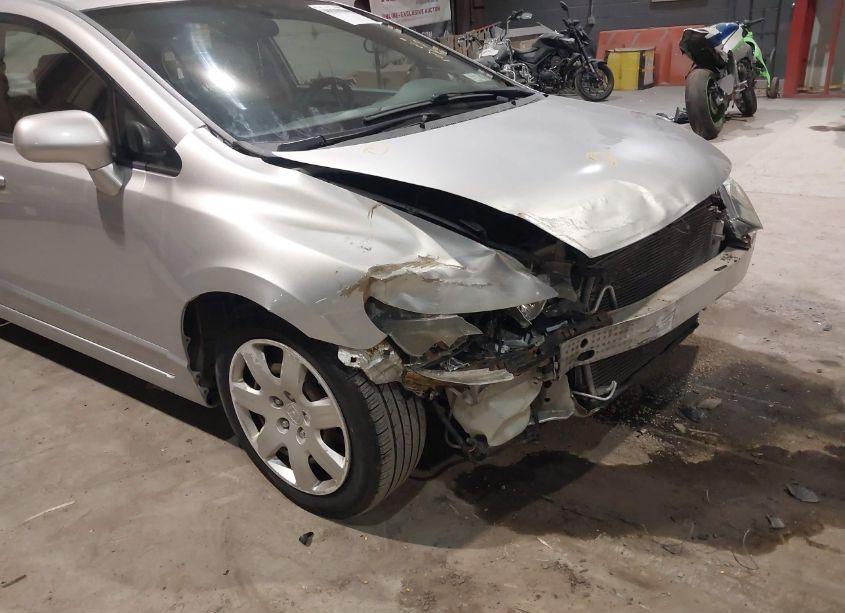 Photo 6 of 2010 Honda Civic LX (VIN 2HGFA1F58AH330516)