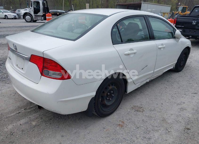 Photo 4 of 2010 Honda Civic LX (VIN 2HGFA1F58AH501541)