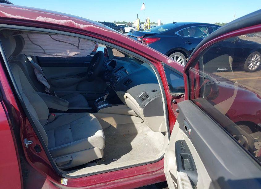 Photo 5 of 2010 Honda Civic LX (VIN 2HGFA1F58AH502012)