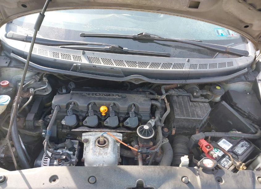 Photo 10 of 2010 Honda Civic LX (VIN 2HGFA1F58AH530103)