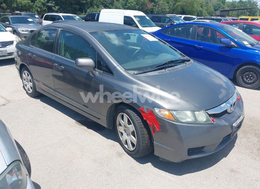 2010 Honda Civic LX (VIN 2HGFA1F58AH577101) main photo