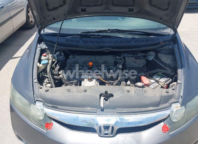 Photo 10 of 2010 Honda Civic LX (VIN 2HGFA1F58AH577101)