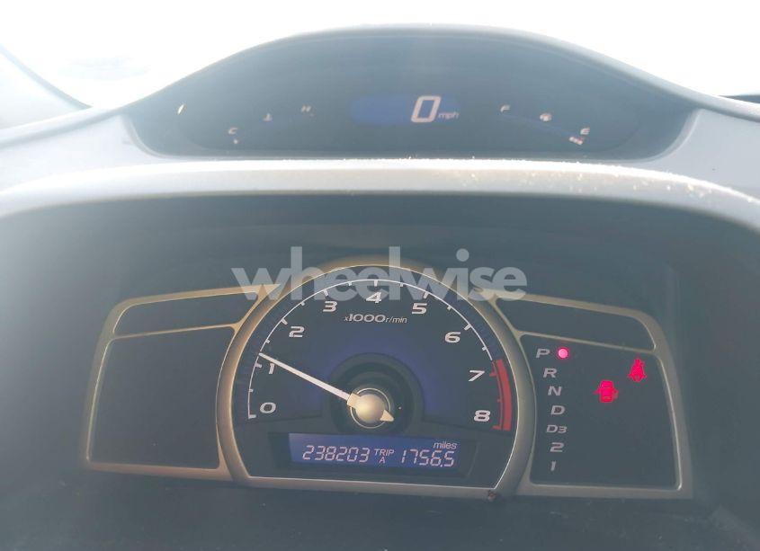 Photo 7 of 2010 Honda Civic LX (VIN 2HGFA1F58AH578619)