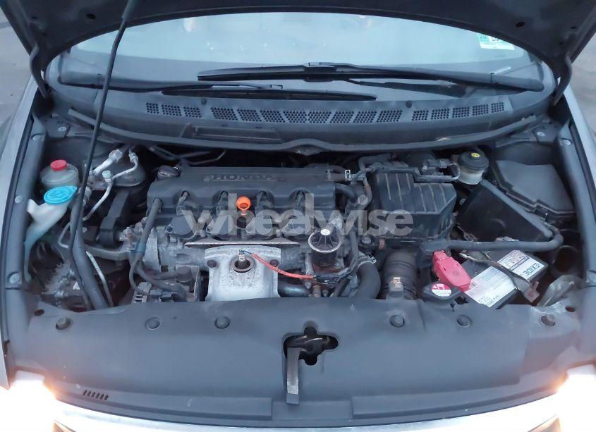 Photo 10 of 2010 Honda Civic LX (VIN 2HGFA1F58AH580502)