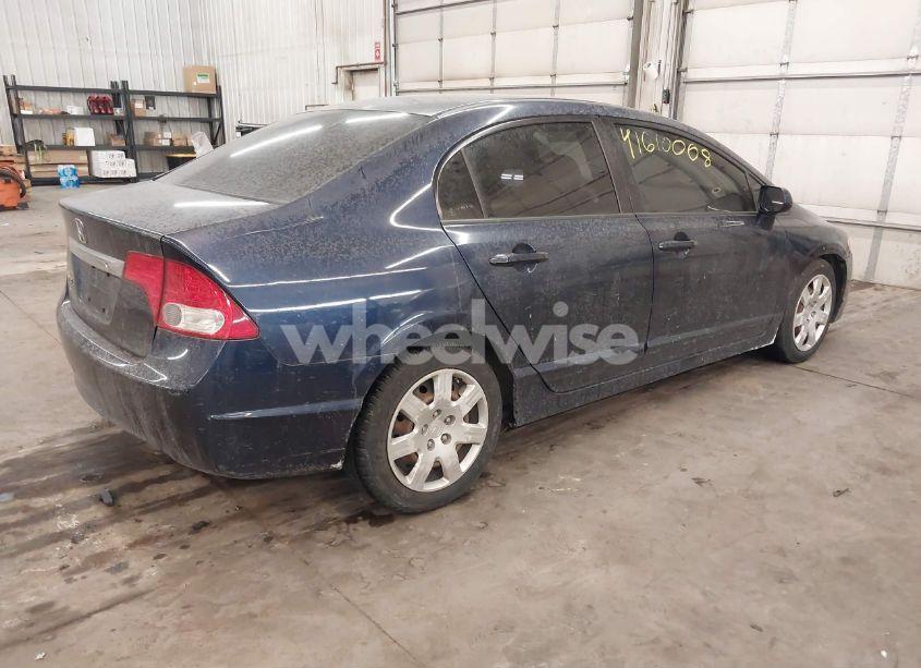 Photo 4 of 2010 Honda Civic LX (VIN 2HGFA1F58AH582685)