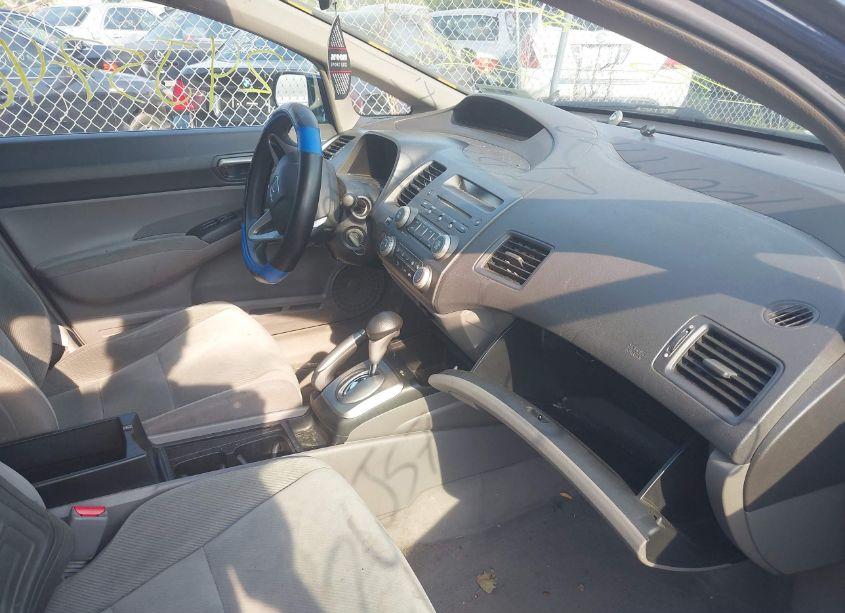 Photo 5 of 2010 Honda Civic LX (VIN 2HGFA1F58AH587210)