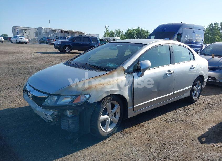 Photo 2 of 2011 Honda Civic LX (VIN 2HGFA1F58BH309635)