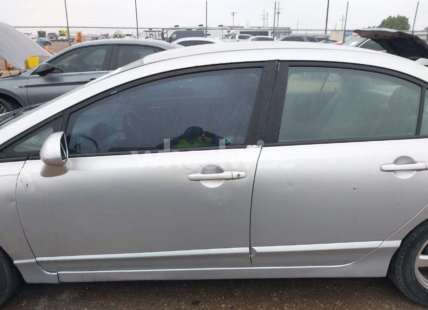 Photo 15 of 2011 Honda Civic LX (VIN 2HGFA1F58BH523279)