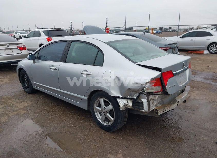 Photo 3 of 2011 Honda Civic LX (VIN 2HGFA1F58BH523279)