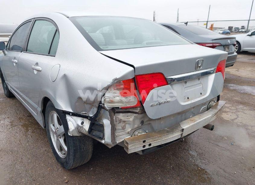 Photo 6 of 2011 Honda Civic LX (VIN 2HGFA1F58BH523279)