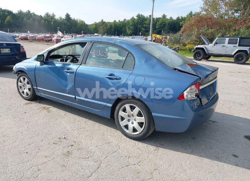 Photo 3 of 2011 Honda Civic LX (VIN 2HGFA1F58BH524920)