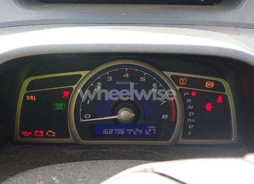 Photo 7 of 2011 Honda Civic LX (VIN 2HGFA1F58BH524920)