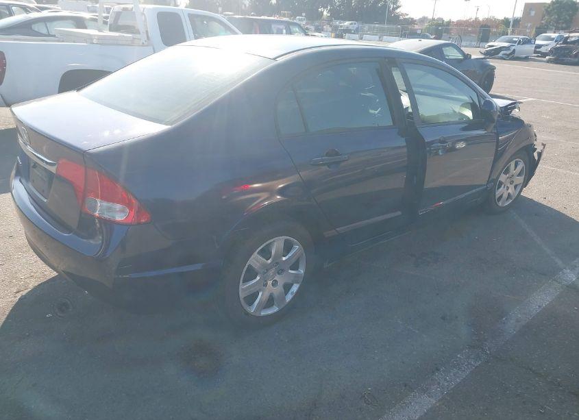 Photo 4 of 2011 Honda Civic LX (VIN 2HGFA1F58BH539269)