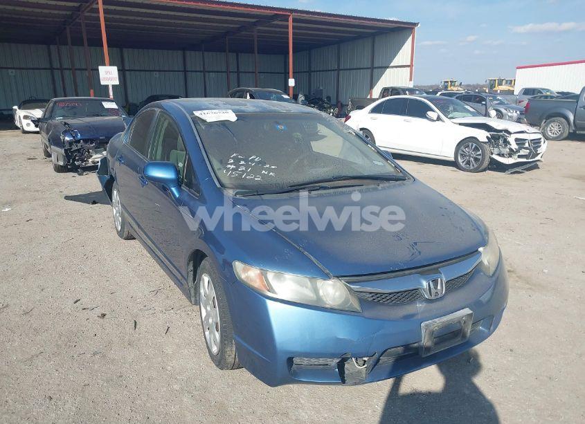 2011 Honda Civic LX (VIN 2HGFA1F58BH543869) main photo