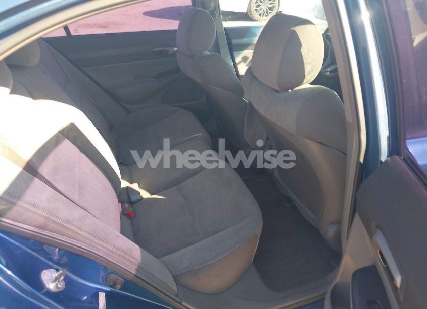 Photo 8 of 2011 Honda Civic LX (VIN 2HGFA1F58BH543869)