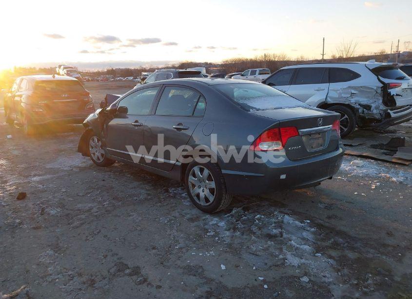 Photo 3 of 2010 Honda Civic LX (VIN 2HGFA1F59AH302837)