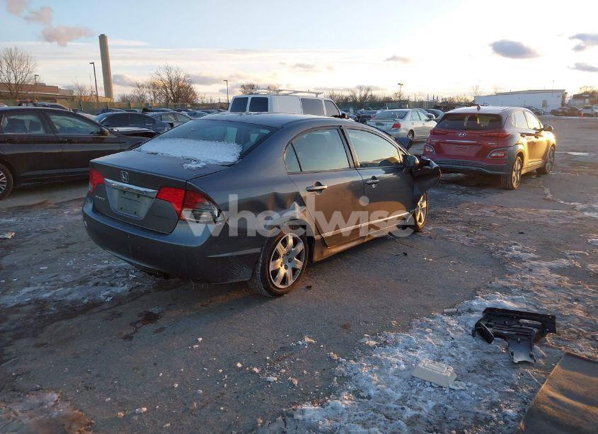 Photo 4 of 2010 Honda Civic LX (VIN 2HGFA1F59AH302837)