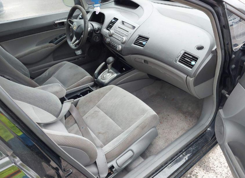 Photo 5 of 2010 Honda Civic LX (VIN 2HGFA1F59AH332338)