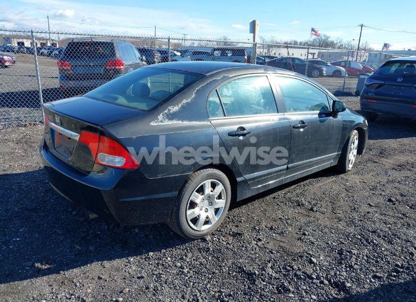 Photo 4 of 2010 Honda Civic LX (VIN 2HGFA1F59AH530501)