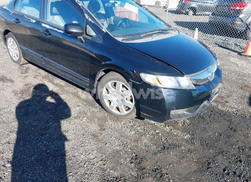 Photo 6 of 2010 Honda Civic LX (VIN 2HGFA1F59AH530501)