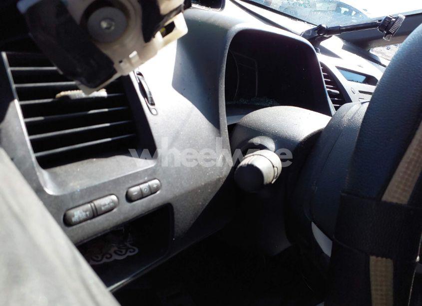 Photo 7 of 2010 Honda Civic LX (VIN 2HGFA1F59AH551333)