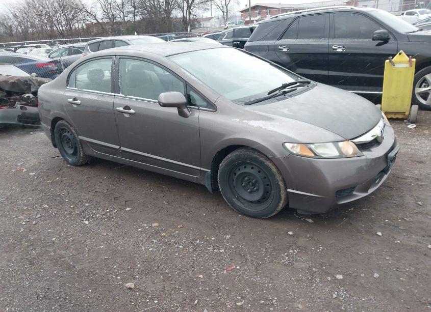 2010 Honda Civic LX (VIN 2HGFA1F59AH569847) main photo