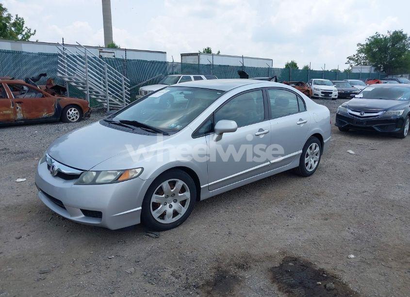 Photo 2 of 2010 Honda Civic LX (VIN 2HGFA1F59AH577169)