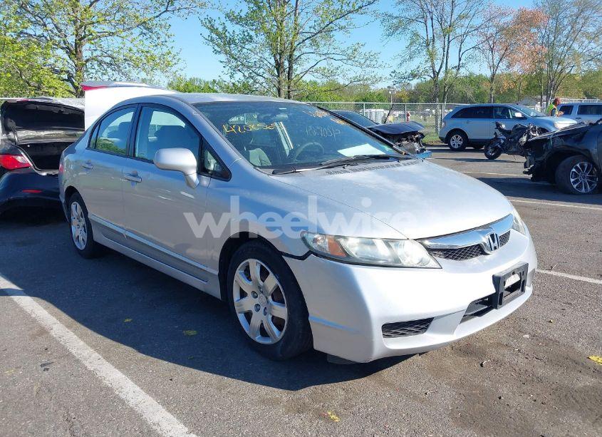 2011 Honda Civic LX (VIN 2HGFA1F59BH300488) main photo