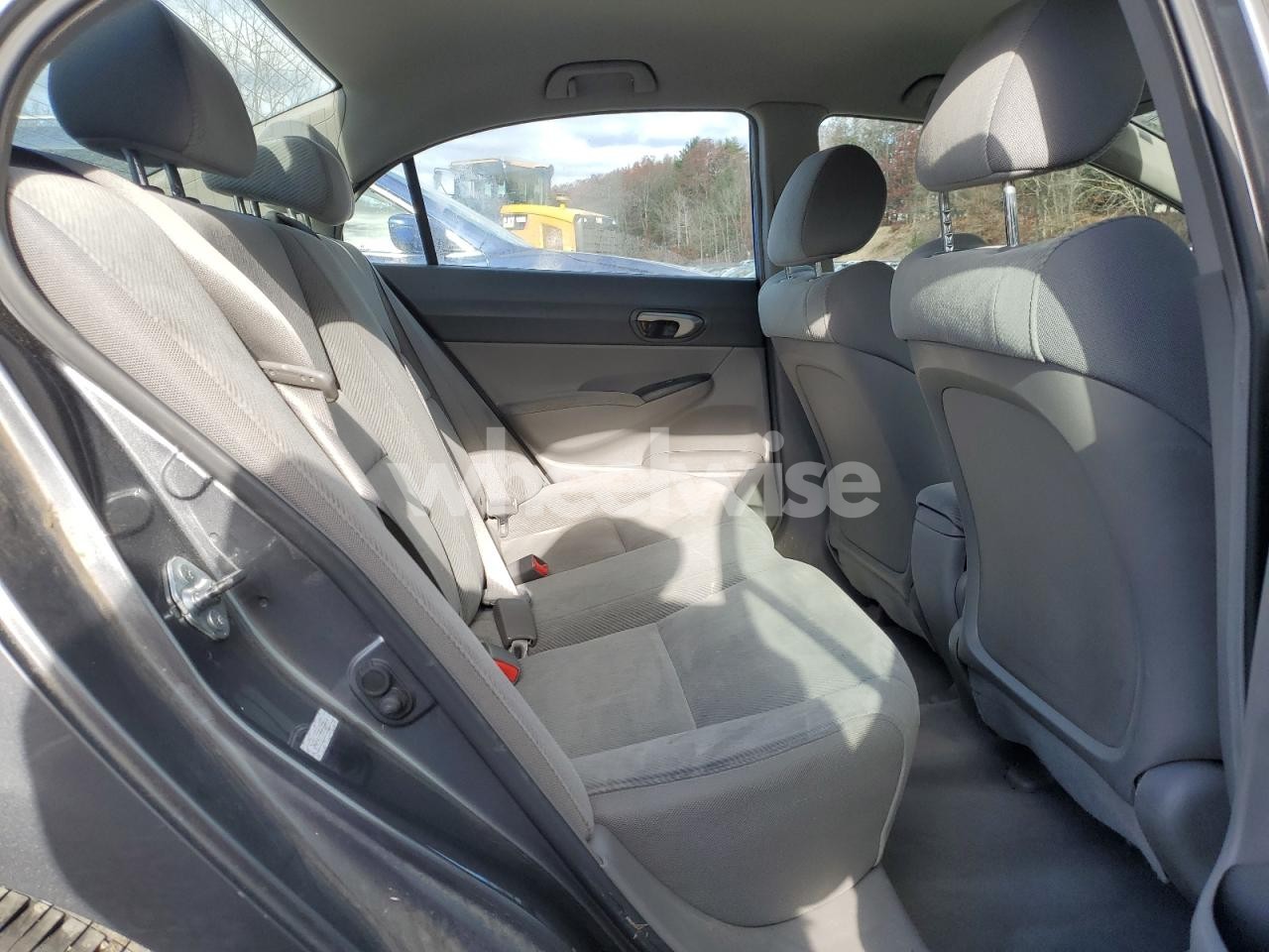 Photo 10 of 2011 HONDA CIVIC LX (VIN 2HGFA1F59BH304914)