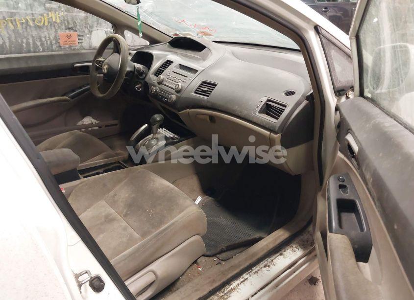 Photo 5 of 2011 Honda Civic LX (VIN 2HGFA1F59BH525915)