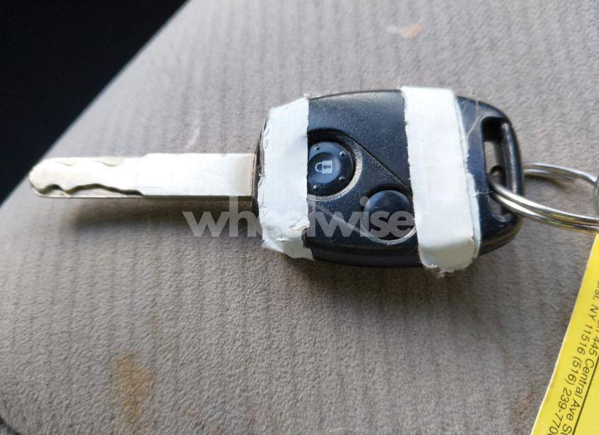 Photo 11 of 2011 Honda Civic LX (VIN 2HGFA1F59BH536316)