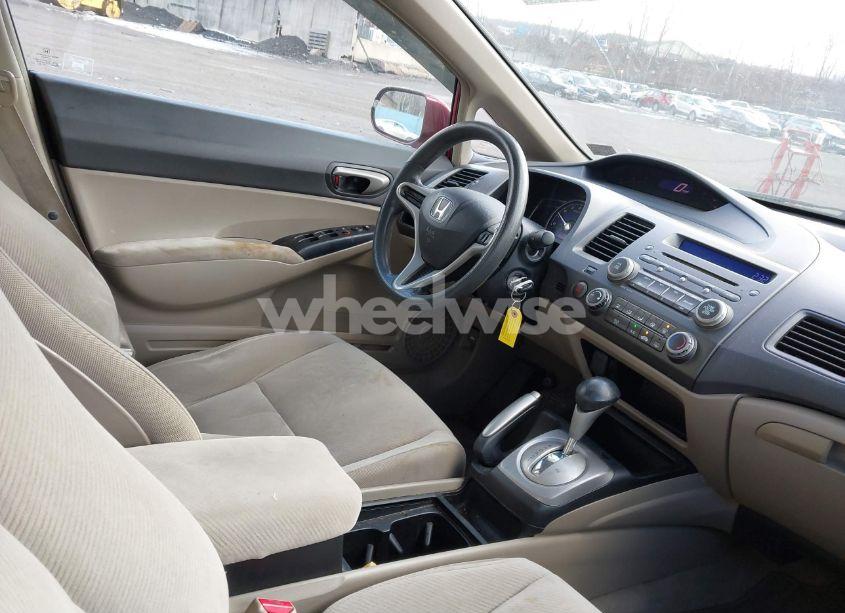 Photo 5 of 2011 Honda Civic LX (VIN 2HGFA1F59BH536316)