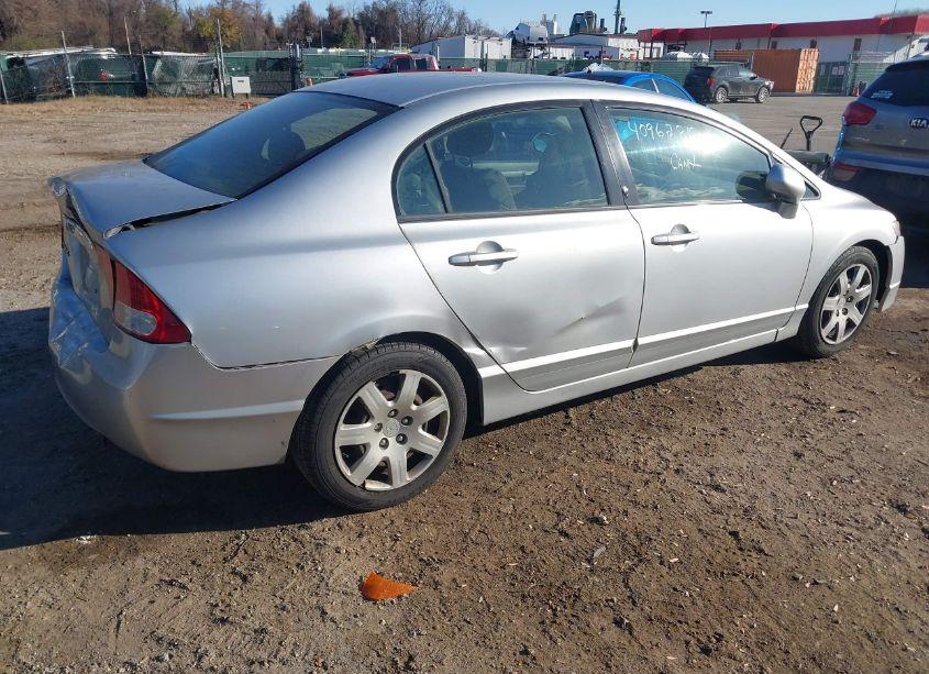 Photo 4 of 2010 Honda Civic LX (VIN 2HGFA1F5XAH315094)