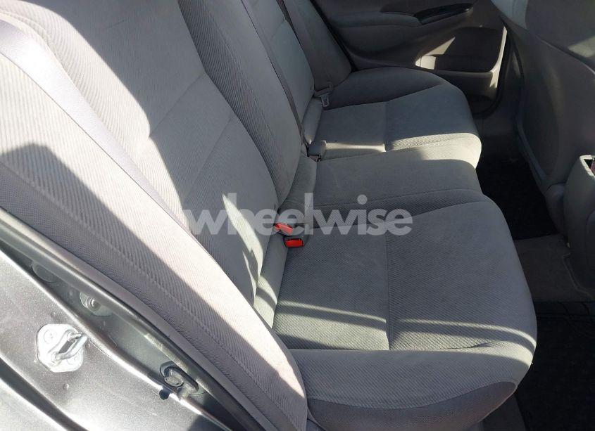 Photo 8 of 2010 Honda Civic LX (VIN 2HGFA1F5XAH330730)