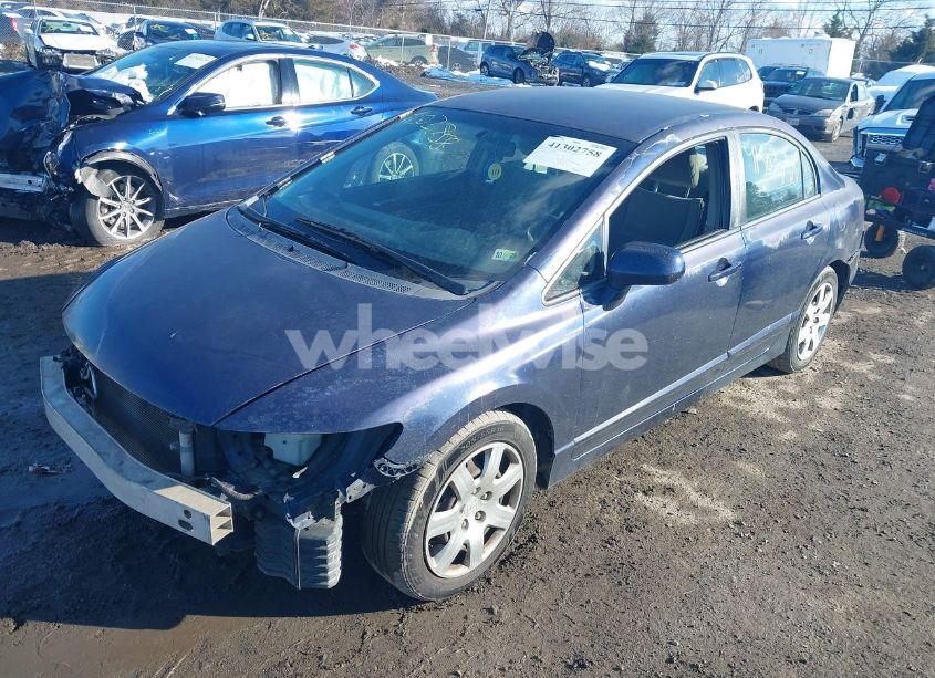 Photo 2 of 2010 Honda Civic LX (VIN 2HGFA1F5XAH522276)