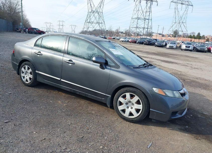 2010 Honda Civic LX (VIN 2HGFA1F5XAH530331) main photo