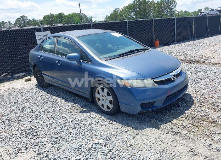 2010 Honda Civic LX (VIN 2HGFA1F5XAH535285) main photo