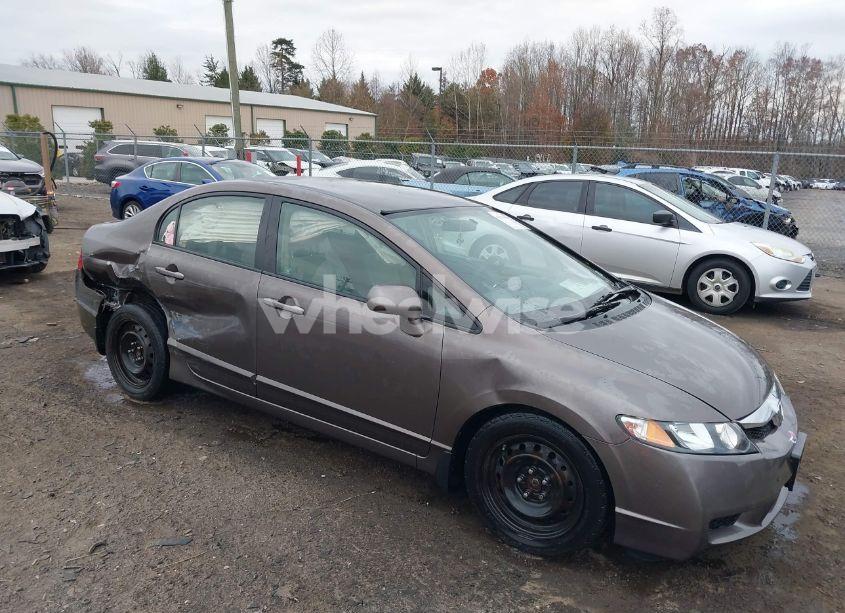 2010 Honda Civic LX (VIN 2HGFA1F5XAH558792) main photo